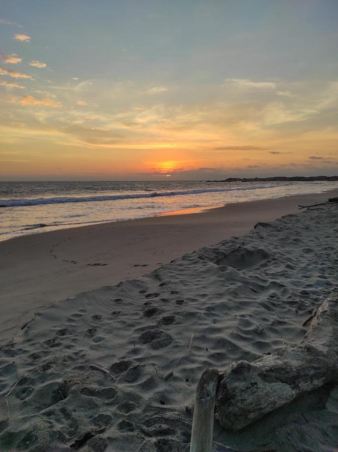 Hostal Las Garzas Del Pelado Playas Esterno foto