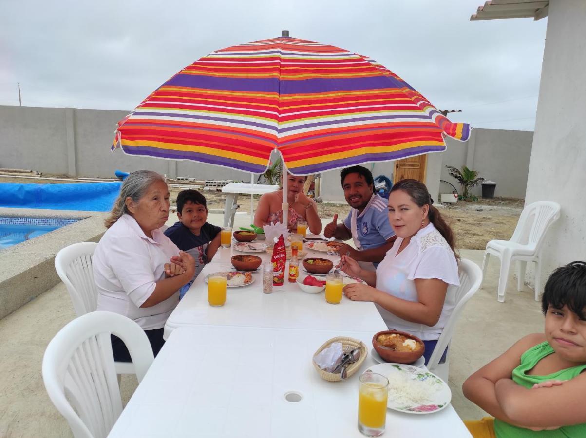Hostal Las Garzas Del Pelado Playas Esterno foto