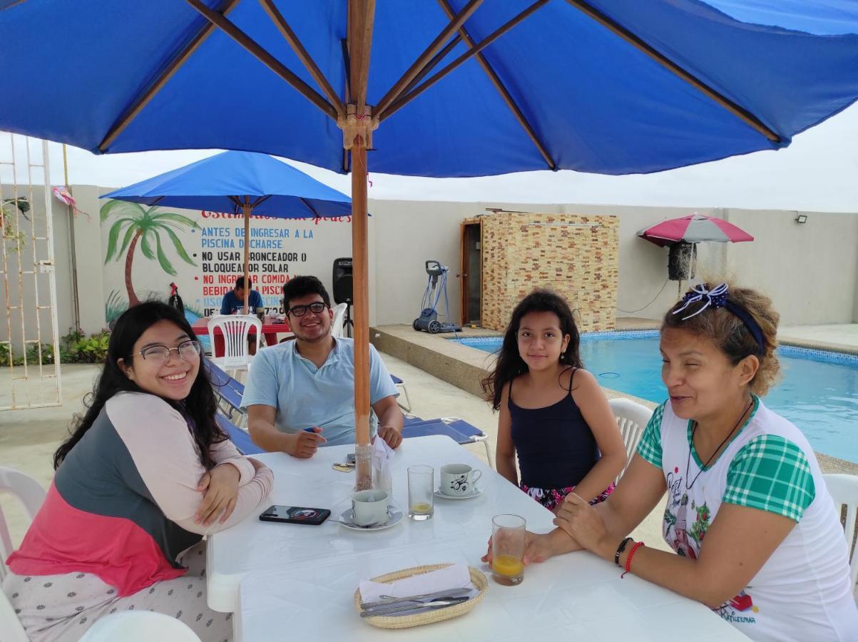 Hostal Las Garzas Del Pelado Playas Esterno foto