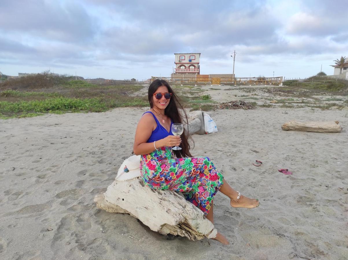 Hostal Las Garzas Del Pelado Playas Esterno foto